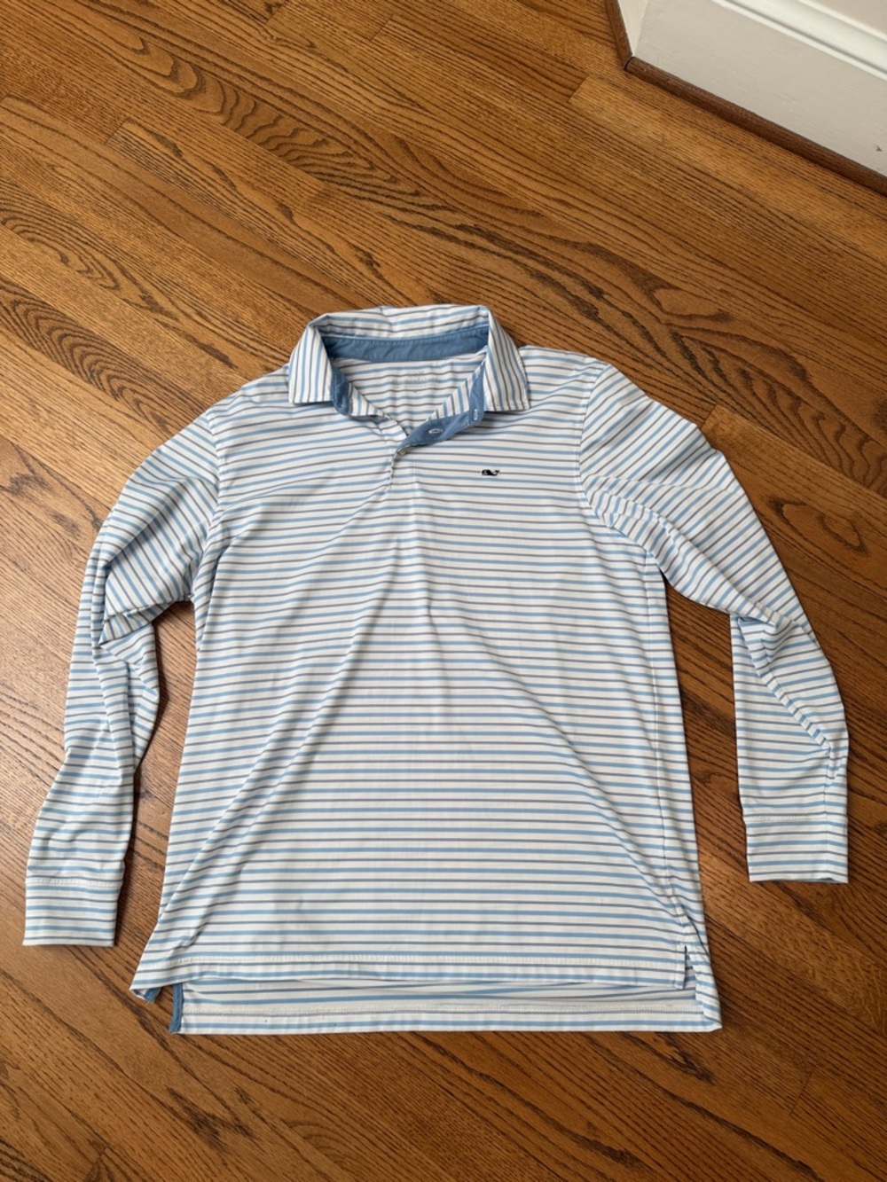 Vineyard Vines Men's Light Blue and White Striped Long-Sleeve Polo